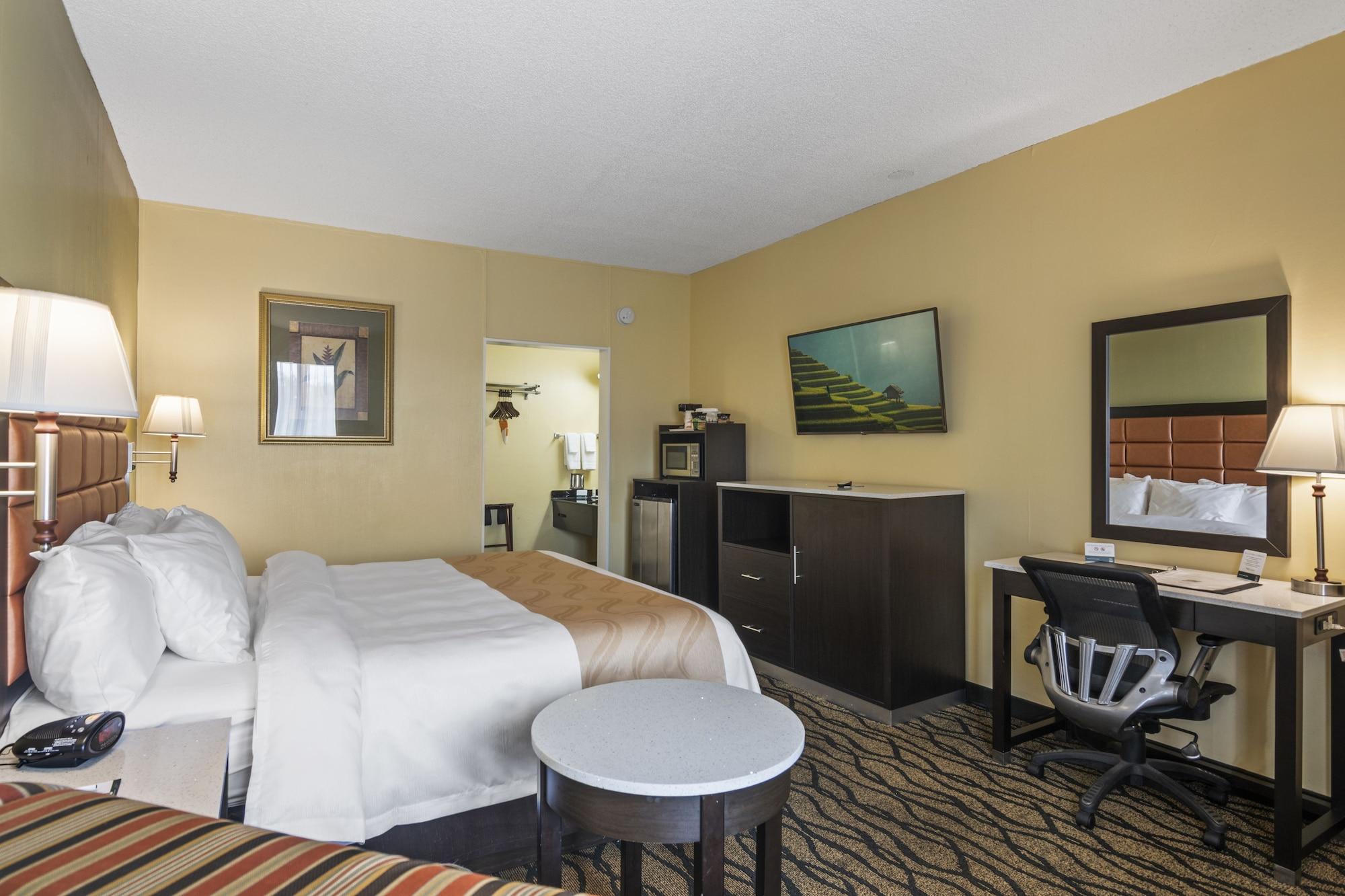 Quality Inn Airport - Cruise Port Tampa Eksteriør billede