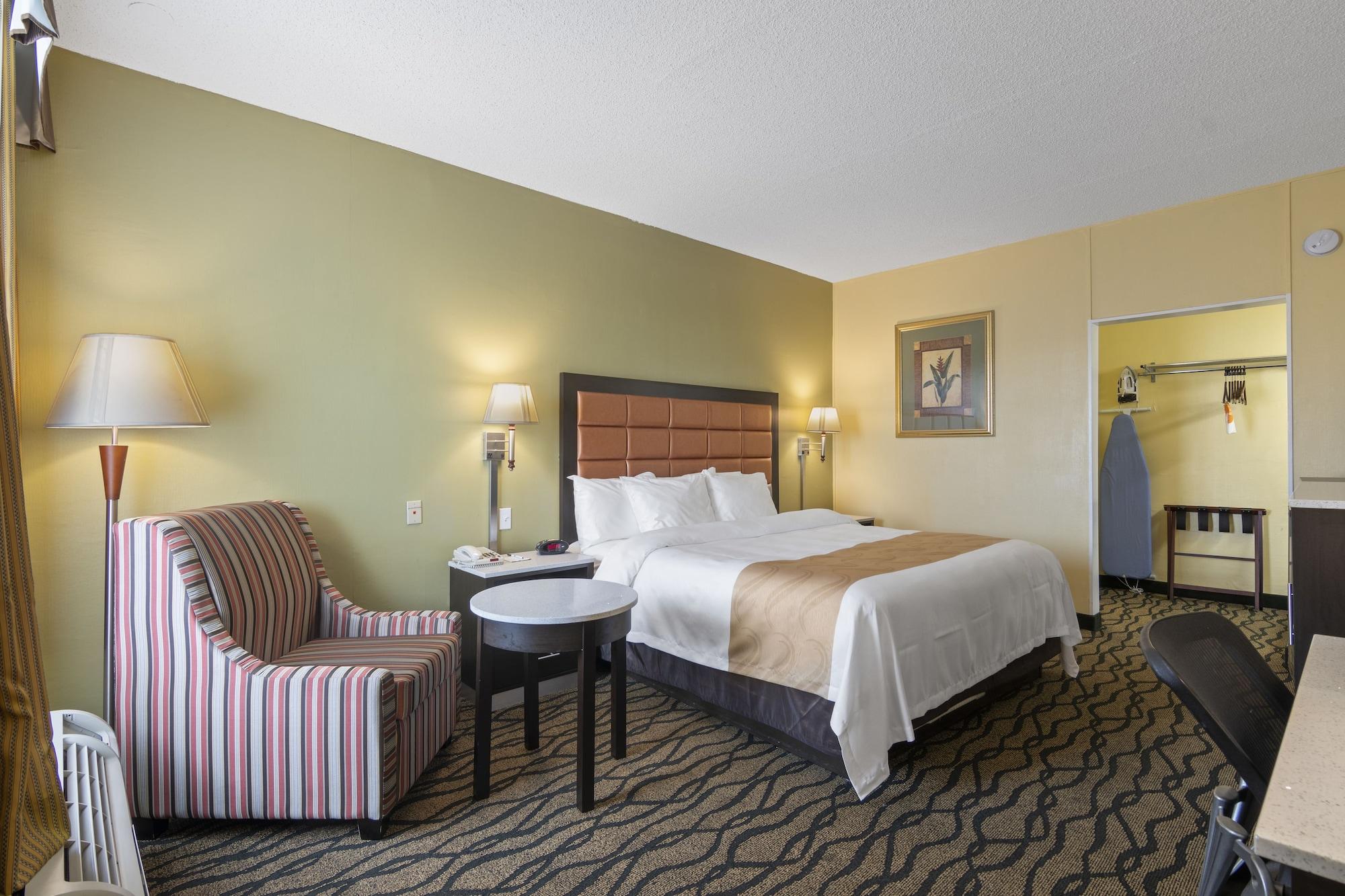 Quality Inn Airport - Cruise Port Tampa Eksteriør billede