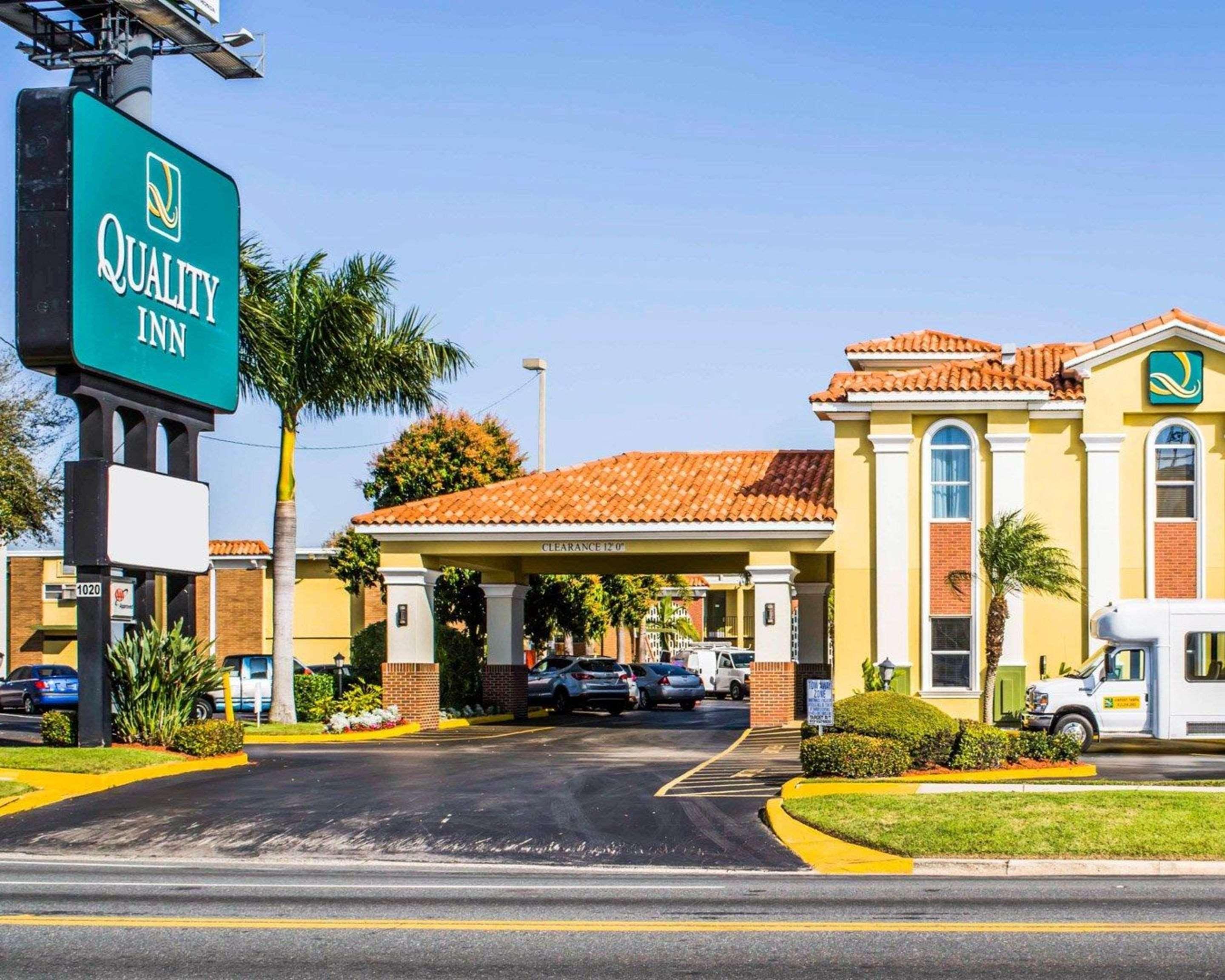 Quality Inn Airport - Cruise Port Tampa Eksteriør billede
