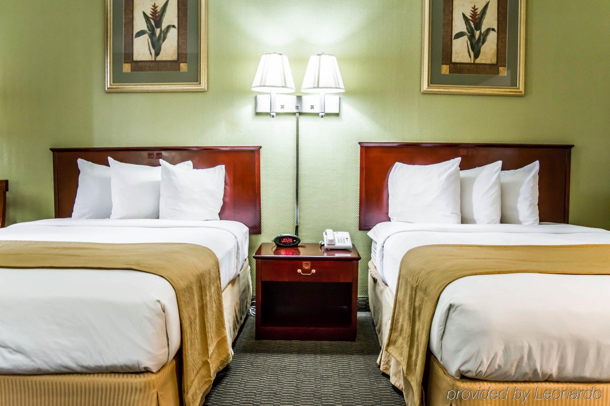 Quality Inn Airport - Cruise Port Tampa Eksteriør billede