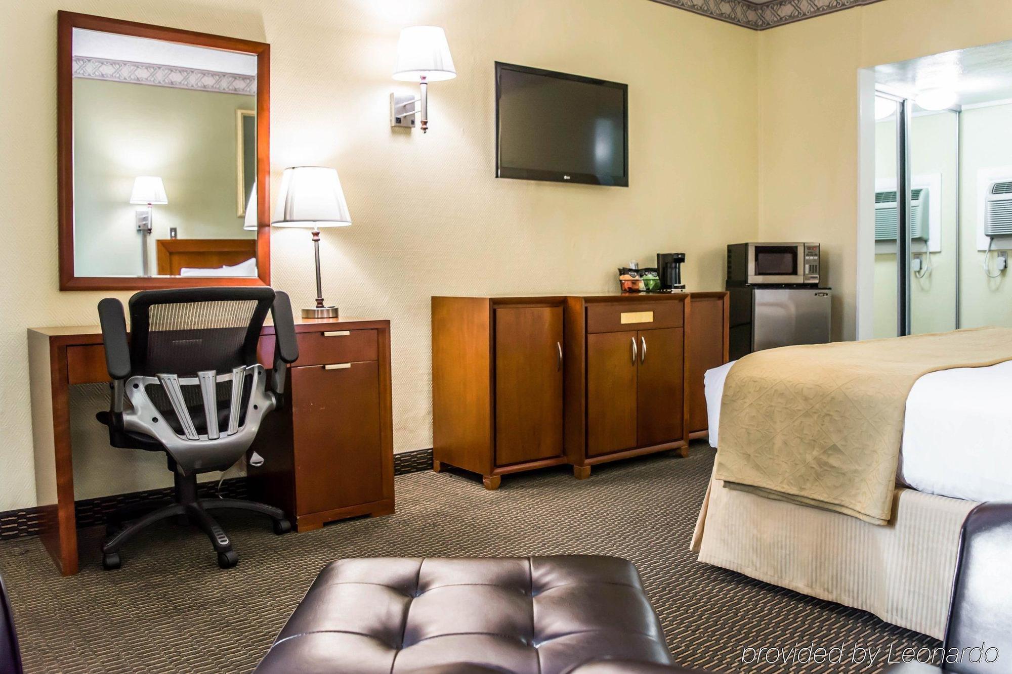 Quality Inn Airport - Cruise Port Tampa Eksteriør billede